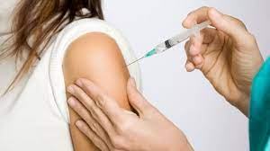 STUDIU Vaccinul HPV reduce cu pana la 87% aparitia cancerului de col uterin